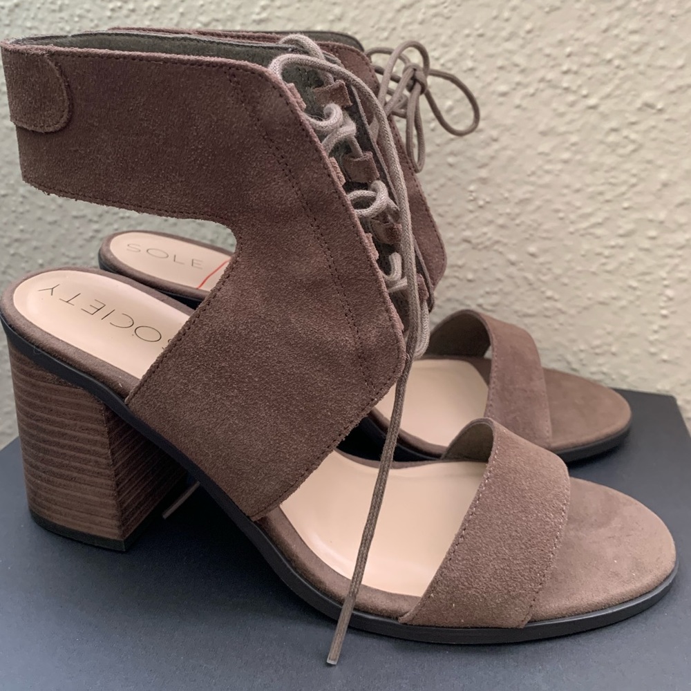 Sole Society Auburn in Dark Taupe